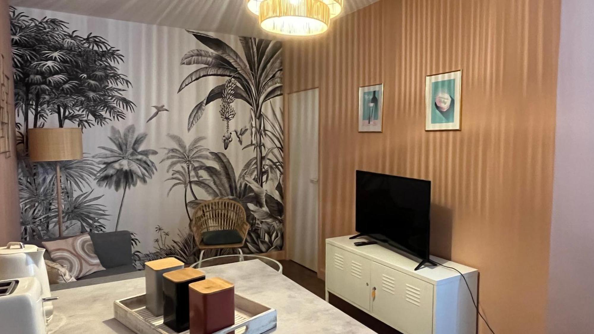 Le Vichy Centre, Spacieux Et Cosy T2 Avec Vue, Au Calme エクステリア 写真